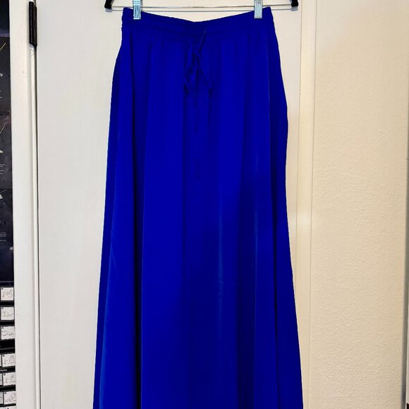 Yincro // Flowy High-Waisted Maxi Skirt with Pockets (M - Cobalt Blue) *NWOTs* - Picture 5 of 8